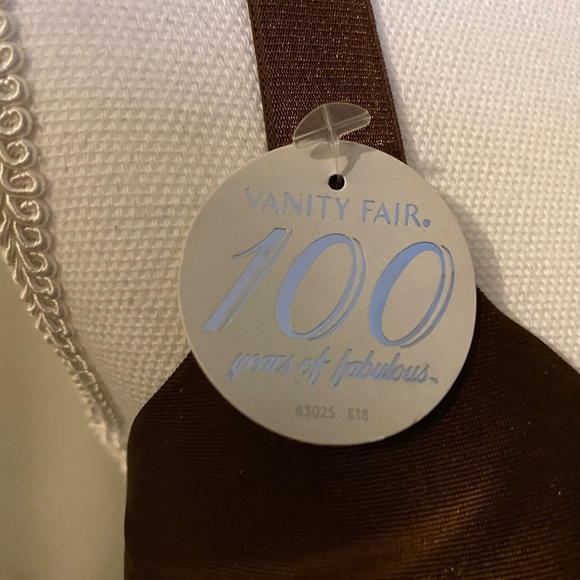 Vanity Fair 36DD "Nearly Invisible" Bra - Picture 4 of 7